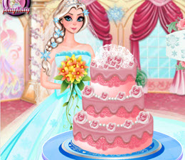 Elsa'nın Süslü Düğün Pastası